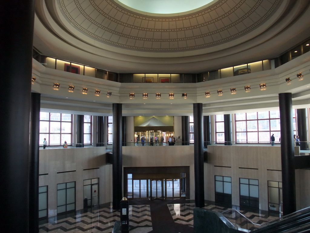 Central hall in Two World Financial Center