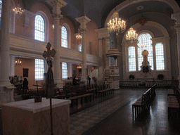 Nave, pulpit and altar at Saint Paul`s Chapel