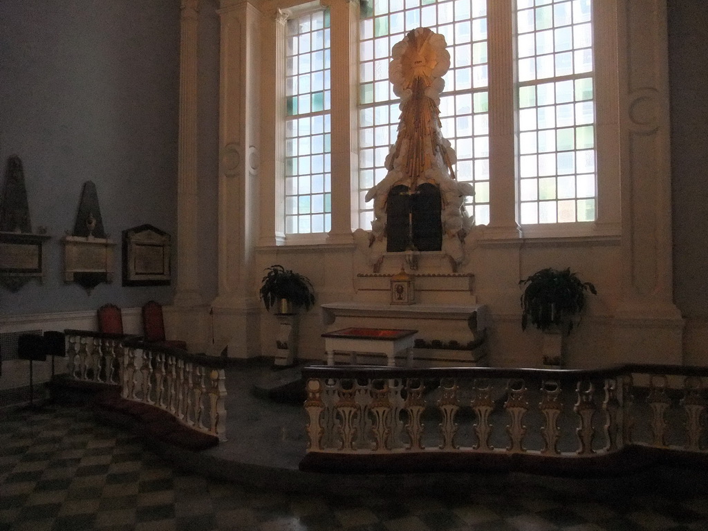 Altar at Saint Paul`s Chapel