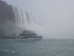 The Horseshoe Falls and a boat, from the Maid of the Mist boat