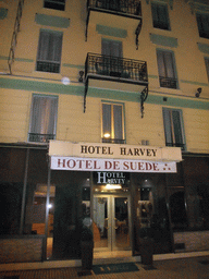 Front of the Hotel de Suède, by night