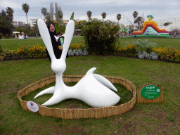 Miaomiao and Max with a statue of a Hare at the Parc Phoenix zoo