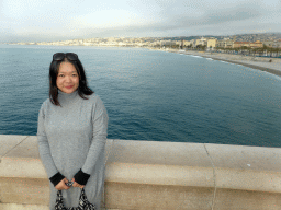 Miaomiao at the the Promenade Côtière at Quai Rauba-Capeù road, with a view on the beach at the Quai des États-Unis road