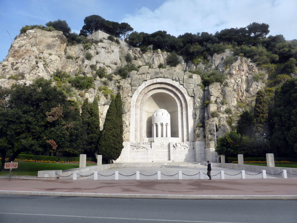 The Monument aux Morts de Rauba-Capeù, at the Quai Rauba-Capeù road