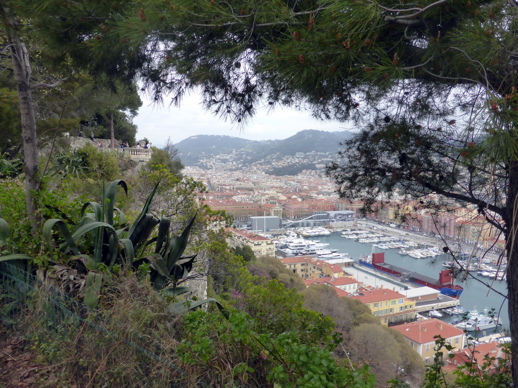 Viewing point at the northeast side of the Parc du Château, and the Harbour of Nice, viewed from the east side of the Parc du Château