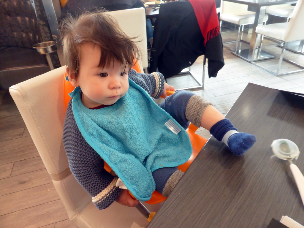 Max with his foot on the table at the La Fivola restaurant at the Cours Saleya, at Vieux-Nice