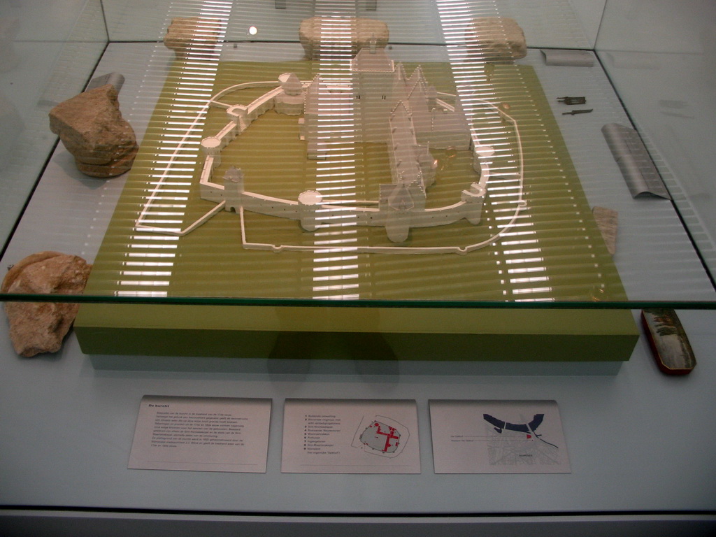 Scale model of the Valkhof fortress in the Middle Ages at the Valkhof museum, with explanation