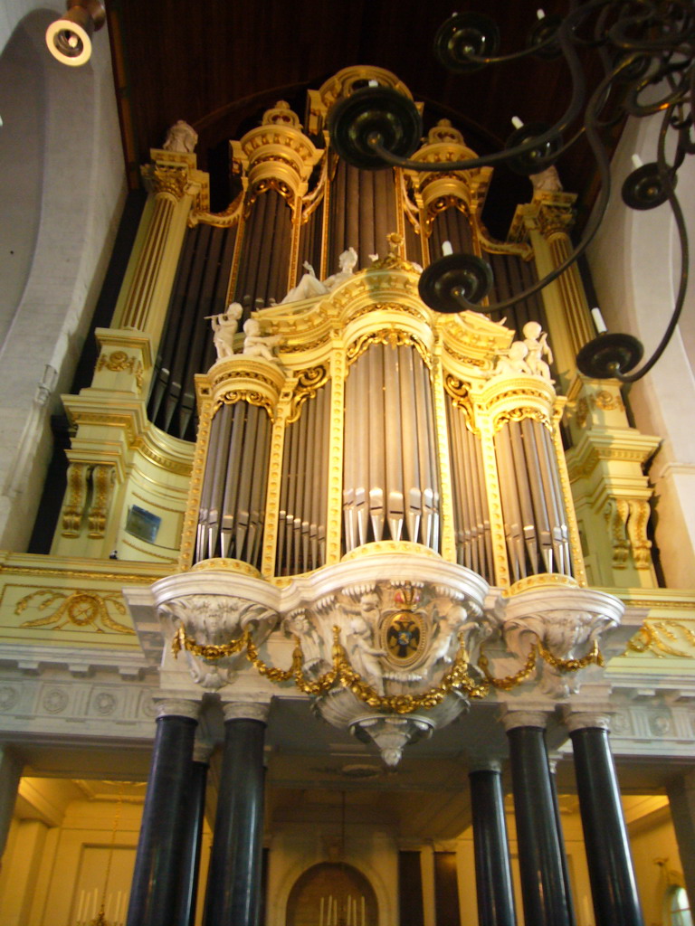 The König Organ at the Sint Stevenskerk church