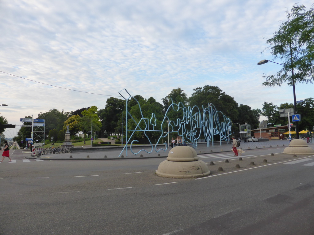 The square at the Kelfkensbos street with the southwest entrance to the Valkhof park