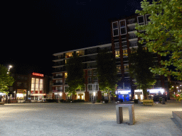 The northwest side of the Plein 1954 square, by night