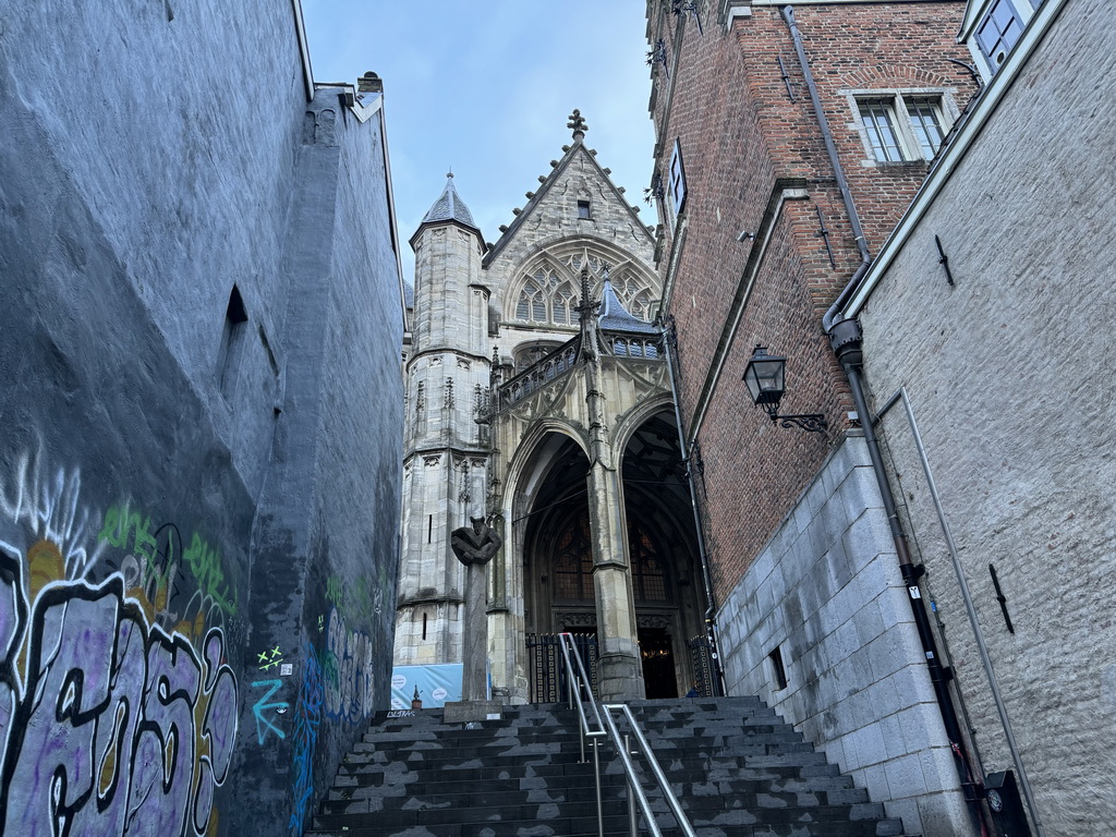 South side of the Sint Stevenskerk church at the Sint Stevenskerkhof square, viewed from the Stikke Hezelstraat street