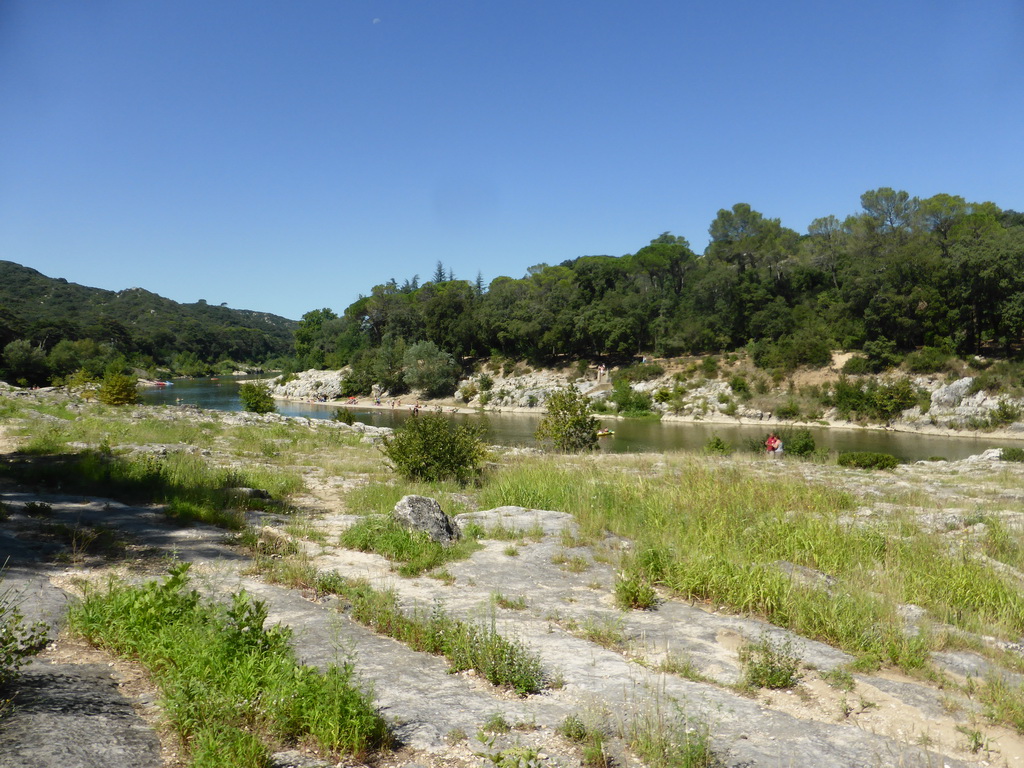 The south side of the Gardon river