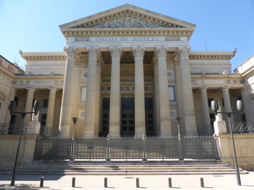 Front of the Palais de Justice building at the Esplanade Charles-de-Gaulle square