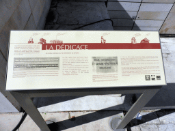 Information on the inscriptions on the Maison Carrée temple, at the Place de la Maison Carrée square