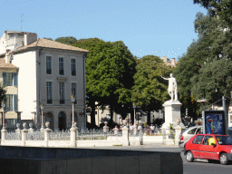 The Square Antonin with a statue of the Roman Emperor Augustus, viewed from the Boulevard Alphonse Daudet
