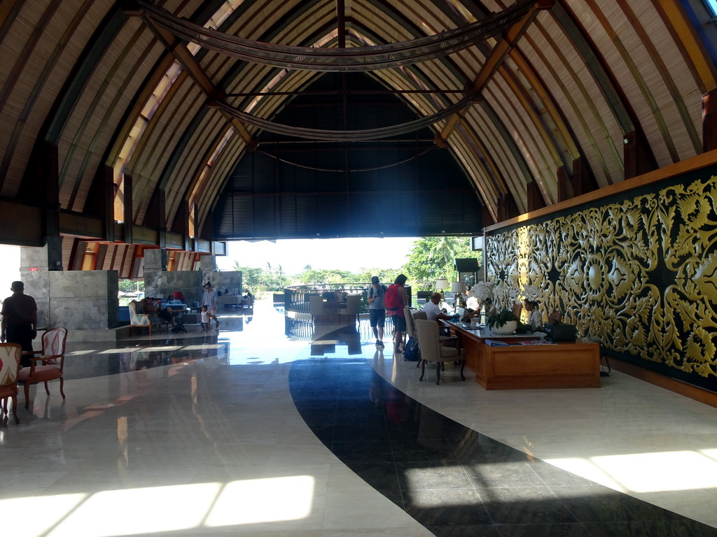 The lobby of the Inaya Putri Bali hotel