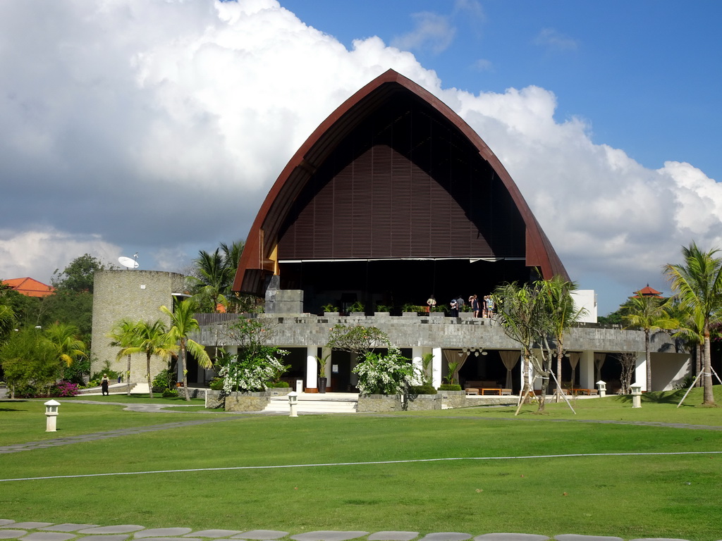 Back side of the lobby building and the grassland of the Inaya Putri Bali hotel