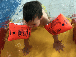 Max at the swimming pool at the Roompot De Katjeskelder holiday park