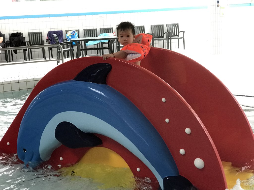 Max at the swimming pool at the Roompot De Katjeskelder holiday park