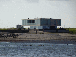 House and the Weegbrug Viane building at the Viane street, viewed from the Viane Beach