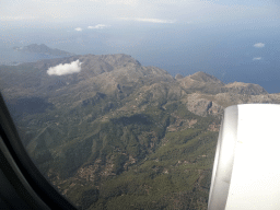 Mountains and hills on the northwest side of Mallorca, viewed from the airplane from Rotterdam