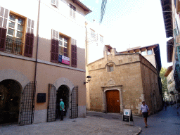 The crossing of the Carrer de Sant Feliu and the Carrer de Sant Gaietà streets