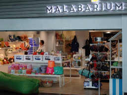 Miaomiao in the Malabarium store at the Palma de Mallorca Airport