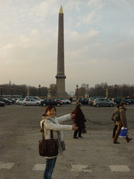 Miaomiao with the Obelisk of Luxor at the Place de la Concorde square