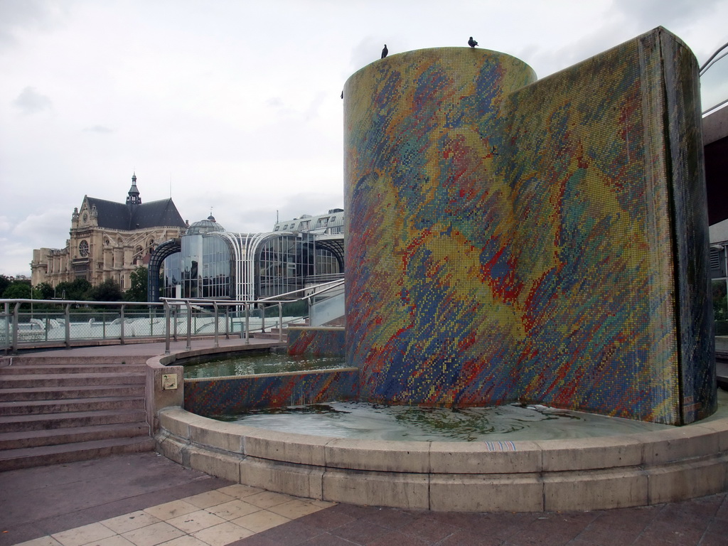 Fountain at the Forum des Halles shopping mall, and the Église Saint-Eustache church