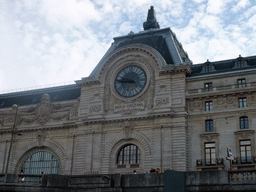 paris_2_163 - 259 kb - 1024x768 - The Musée d`Orsay, viewed from the Seine ferry The Musée d`Orsay, viewed from the Seine ferry