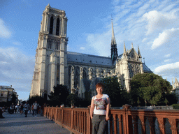 Miaomiao at the Petit-Pont and the Cathedral Notre Dame de Paris