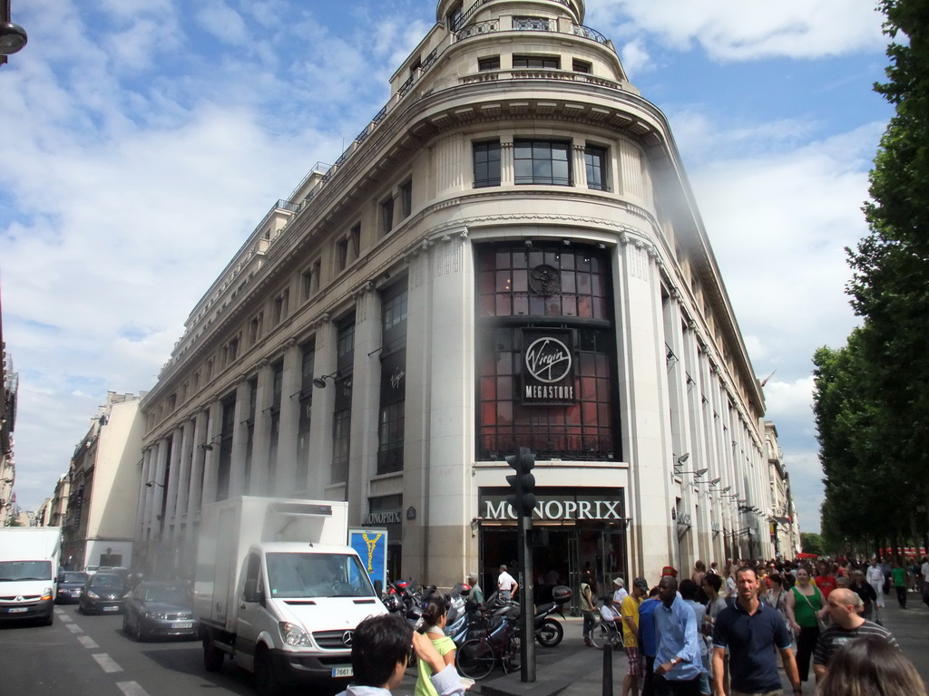 Virgin Megastore at the Avenue des Champs-Élysées