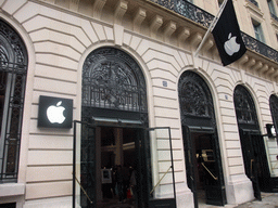 The Apple store at the Rue Halévy street