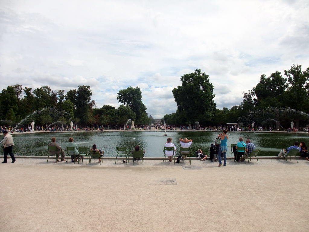 The Grand Bassin Octagonal in the Tuileries Garden