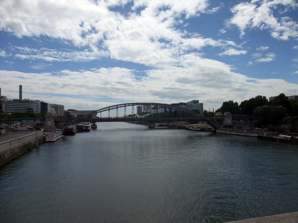 The Viaduc d`Austerlitz bridge over the Seine river, viewed from the Pont d`Austerlitz bridge