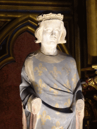 Upper part of the statue of King Louis IX at the apse of the Lower Chapel of the Sainte-Chapelle chapel
