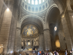 Nave, apse and altar of the Basilique du Sacré-Coeur church