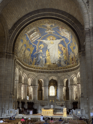 Nave, apse and altar of the Basilique du Sacré-Coeur church