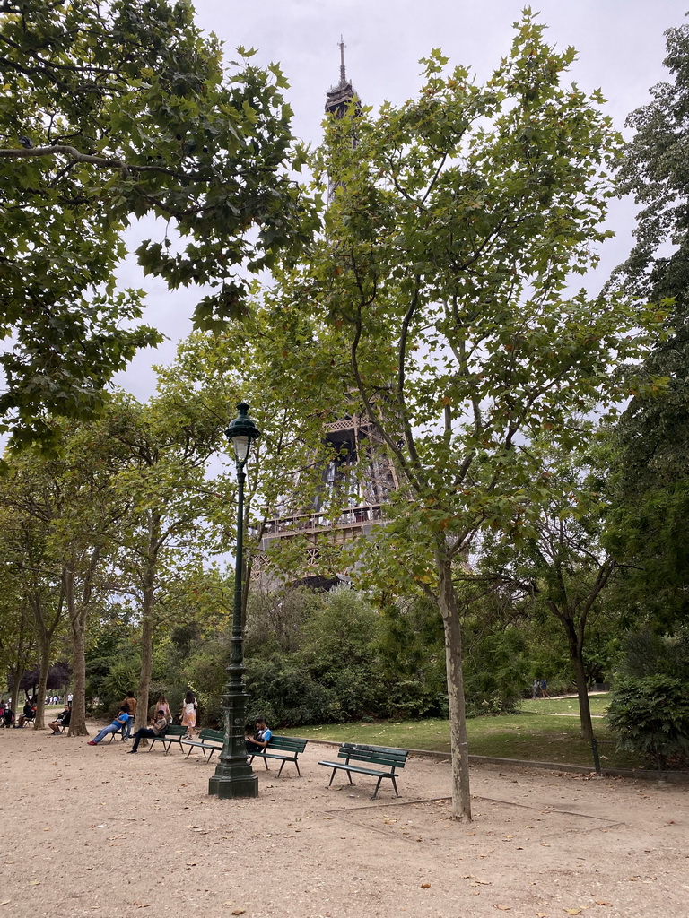 The Jardin de la Tour Eiffel garden and the southeast side of the Eiffel Tower