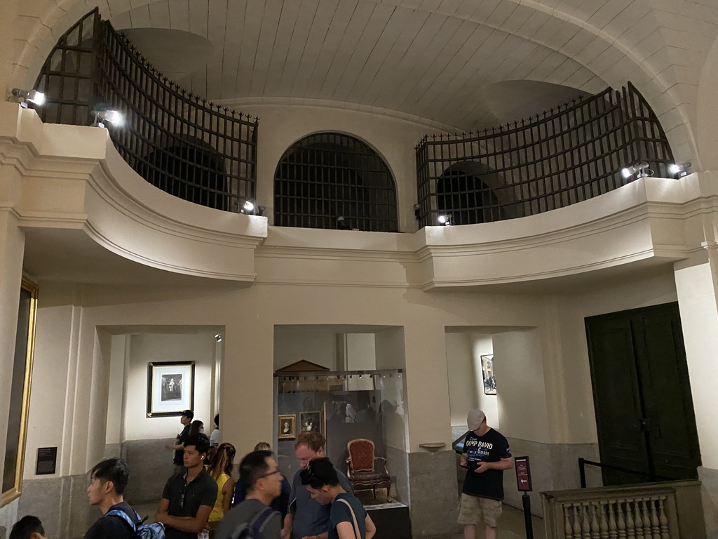 The Prisoner`s Chapel with the Women`s Gallery at the Conciergerie building