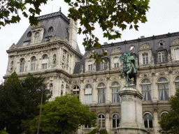 Equestrian statue of Étienne Marcel at the south side of the City Hall, viewed from the Quai de l`Hôtel de ville street
