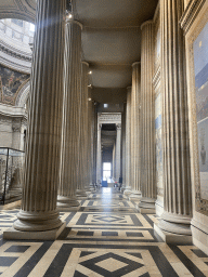 Hallway from the south transept to the north transept of the Panthéon