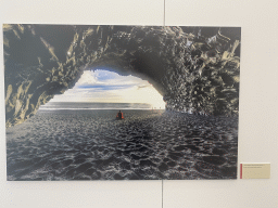 Photograph of a Basaltic Cave at Reynisfjara Beach at the exhibition `Hymne à la Beauté` at the top floor of the Grande Arche de la Défense building, with explanation
