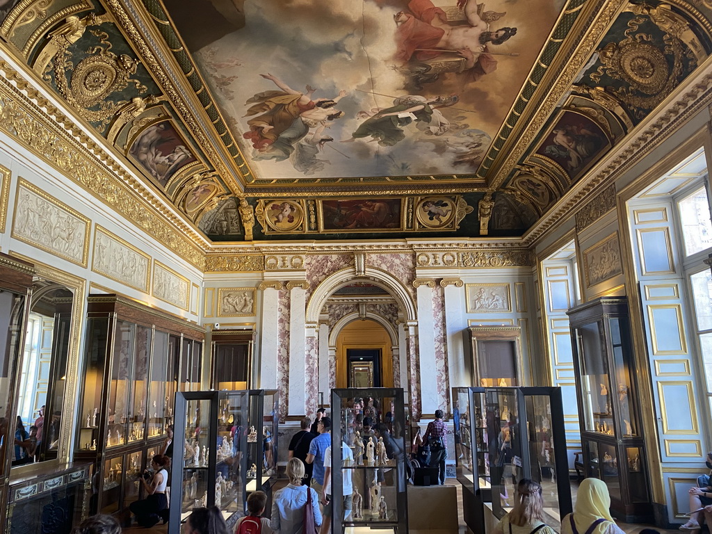 Stauettes and paintings at the First Floor of the Sully Wing of the Louvre Museum