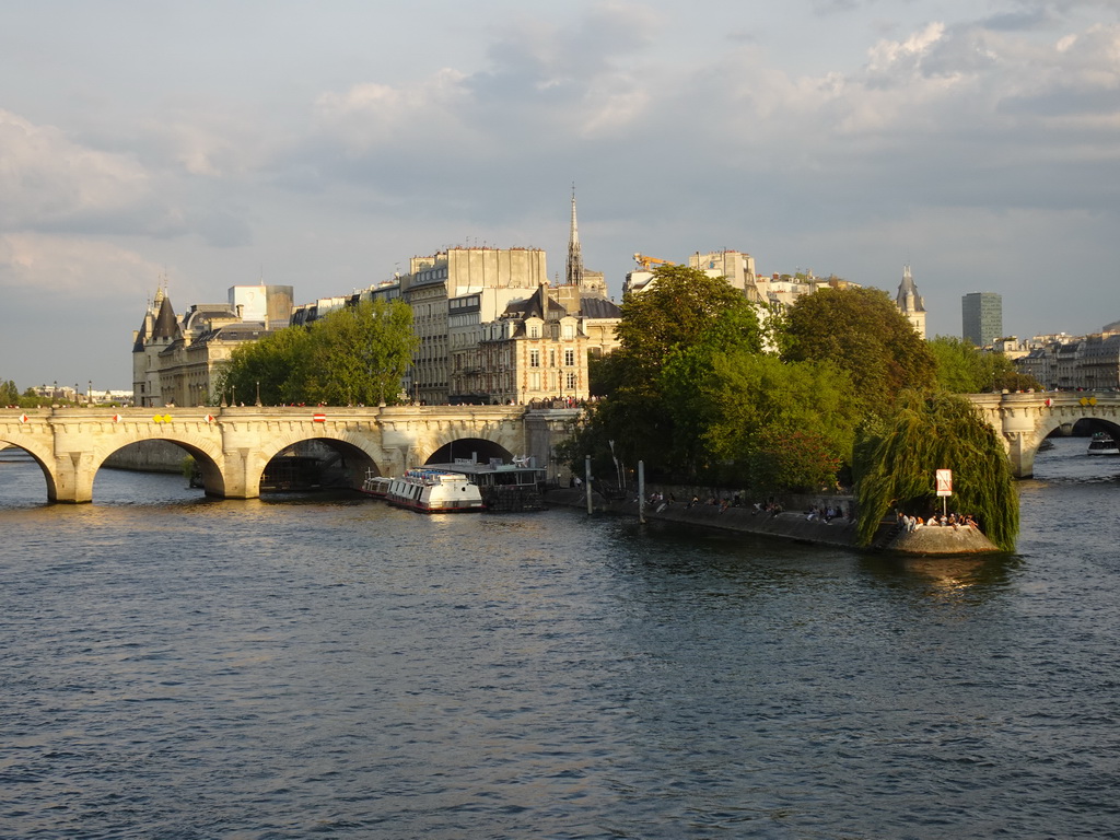 The Pont Neuf bridge over the Seine river and the Île de la Cité island, viewed from the Pont des Arts bridge