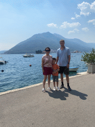 Tim, Miaomiao and Max at the promenade, with a view on the Bay of Kotor with the Our Lady of the Rocks Island and the Saint George Island