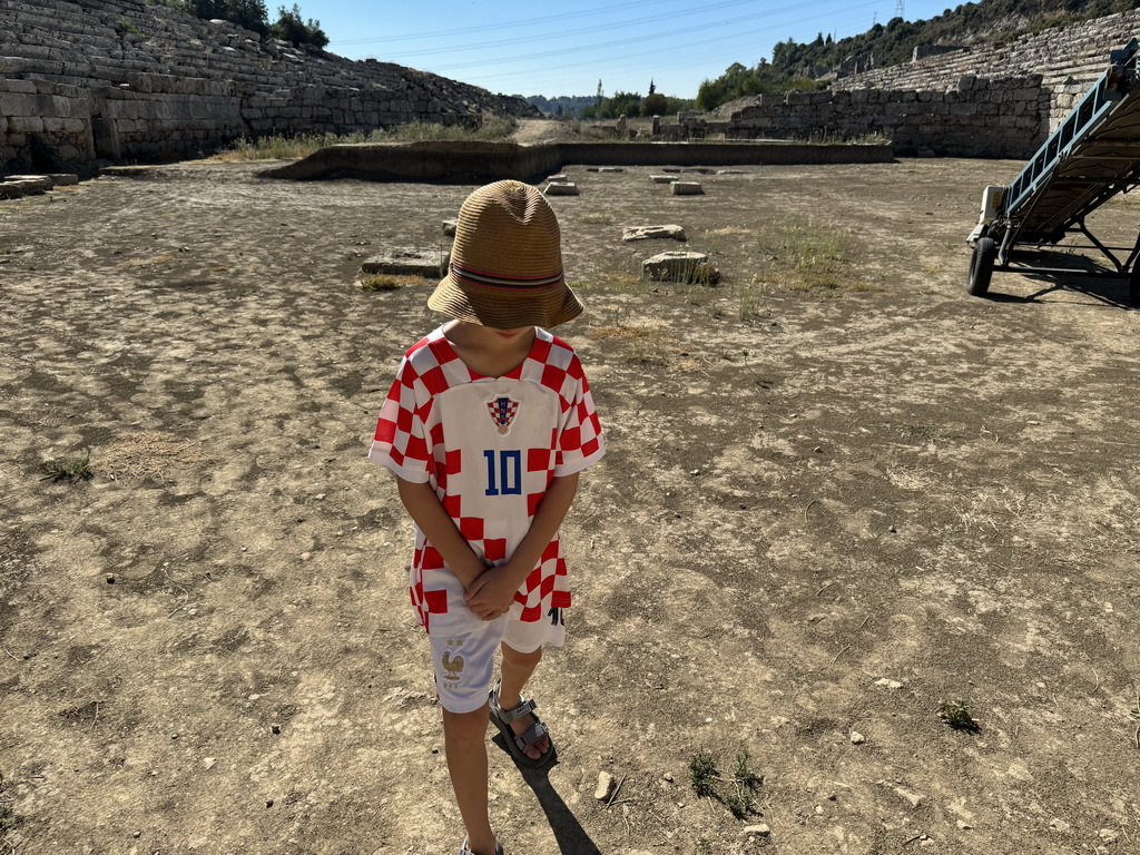 Max at the north side of the Stadium at the Ancient City of Perge, with a view on the south side