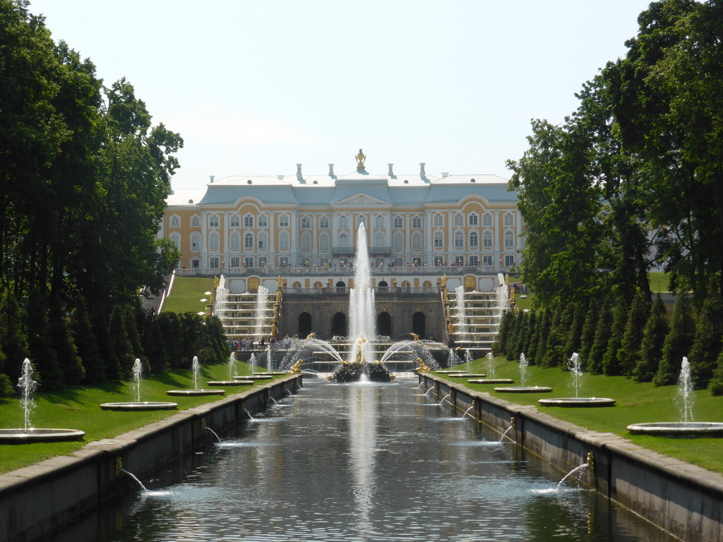 The Samsonovskiy Canal, the Great Cascade and the front of the Great Palace