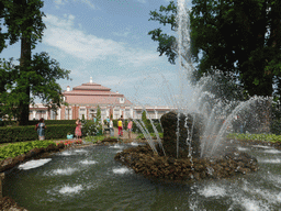 Fountain in the front garden of the Monplaisir Palace