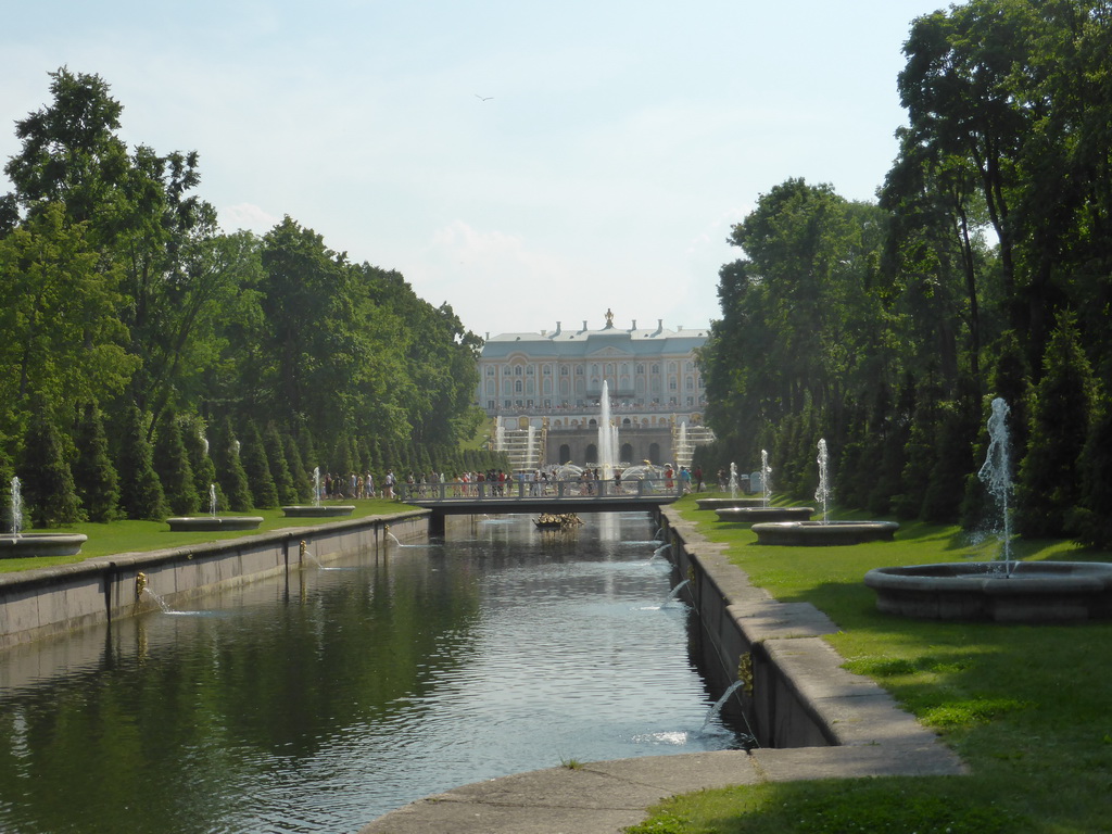 The Samsonovskiy Canal, the Great Cascade and the front of the Great Palace, viewed from the touring cart